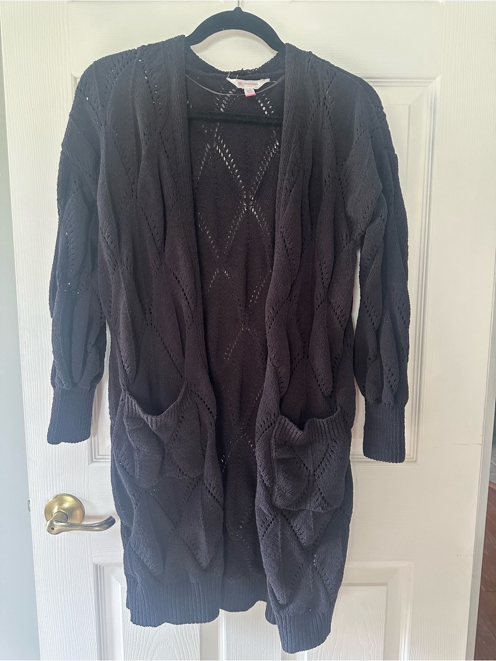 No Boundaries Black Open-Front Knit Cardigan with Pockets